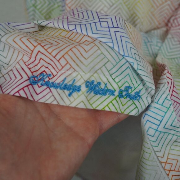 EUC‎ Robert Graham Long Sleeve Multicolor Geometric Print Button Down Size 2xl - Picture 8 of 10